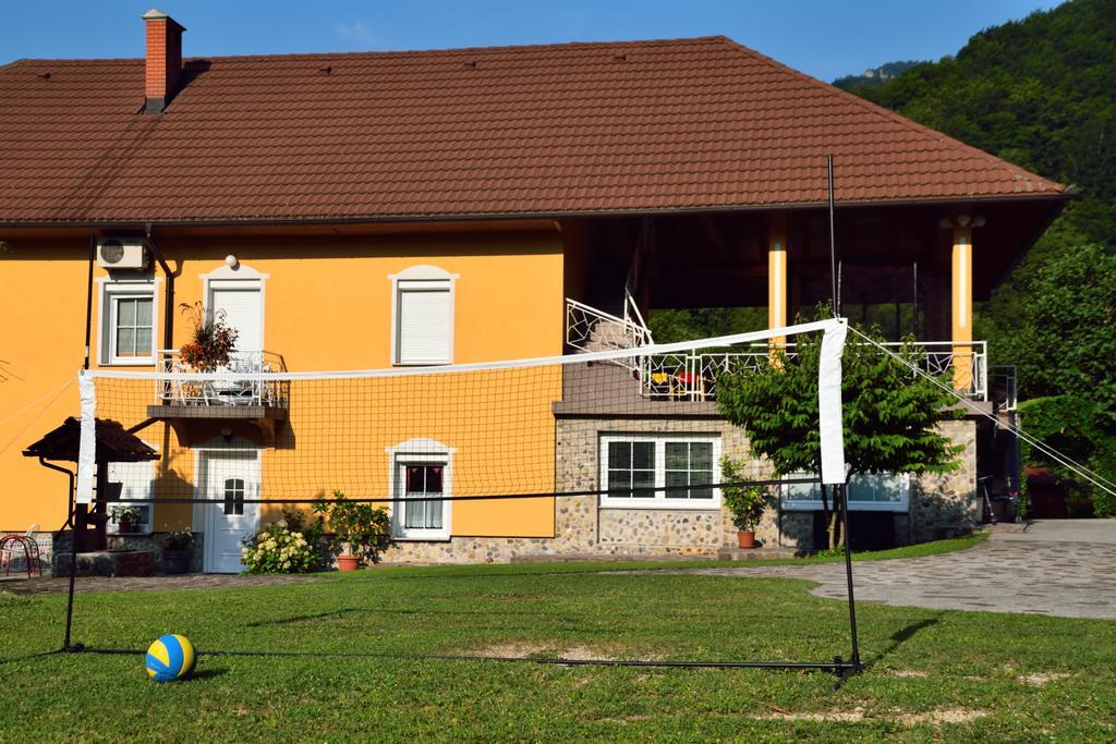 Apartment Sotocje Dolenja Trebusa المظهر الخارجي الصورة