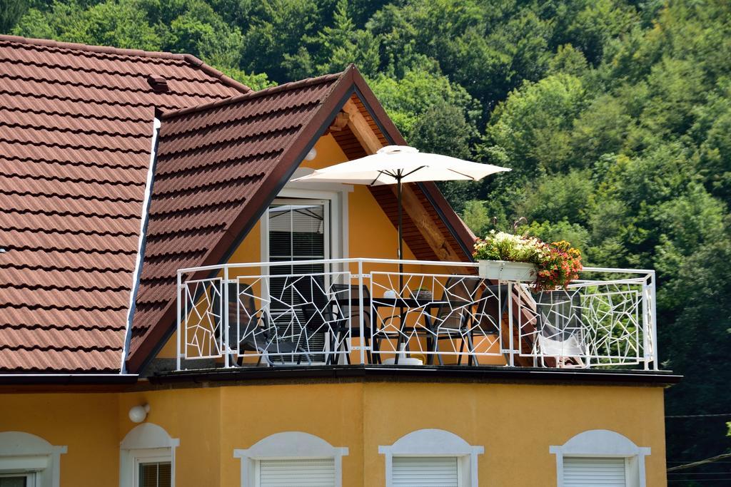 Apartment Sotocje Dolenja Trebusa المظهر الخارجي الصورة